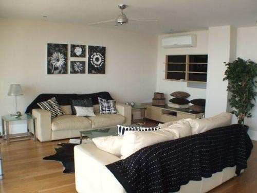 3 bedroom Apartment For Sale: Rock.. - 2