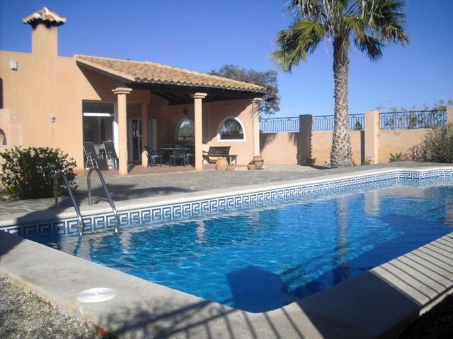 Villa For Sale In Los Gallardos, Almería - 2