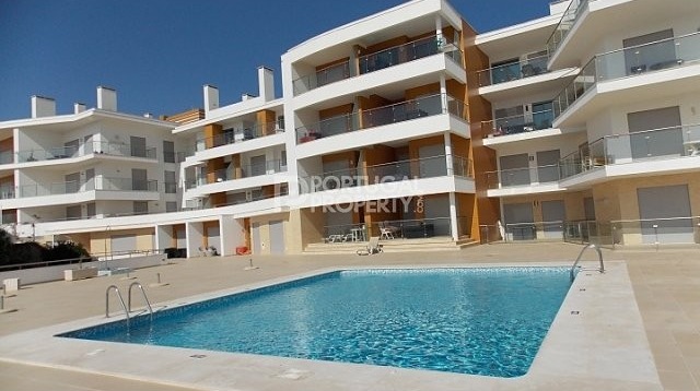 1 Bedroom Apartment, close to the Beach