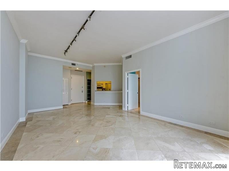 1 bedroom Flat For Sale: 888 BRICKELL.. - 2