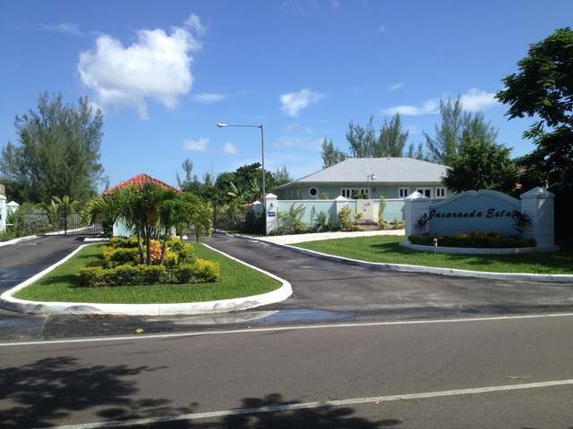 Apartment/townhouse - This brand new..