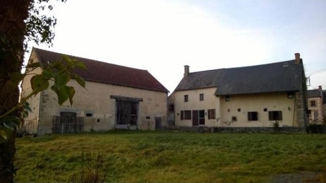 In quiet hamlet between GOUZON and..