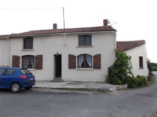 A Nice Rural Hamlet House