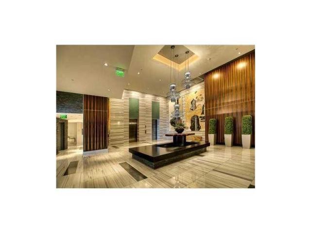 2 bedroom Flat For Sale: 1100 BISCAYNE.. - 2