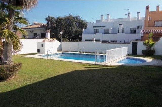 Town House - Lovely townhouse in a..