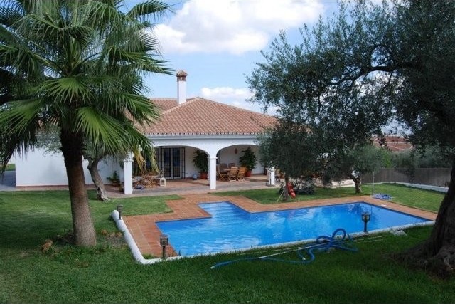 Villa - A beautiful single storey..