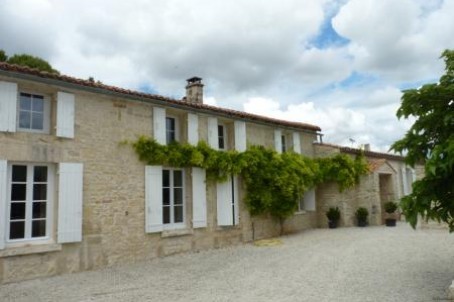 Stone House For Sale Aulnay - 2