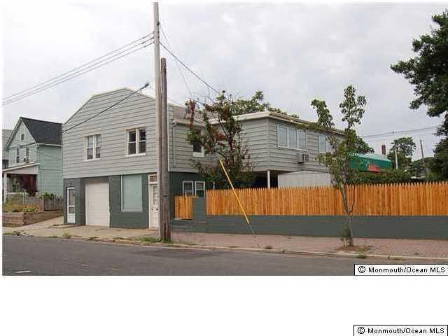 Commercial Property For Sale: 1008 Main..