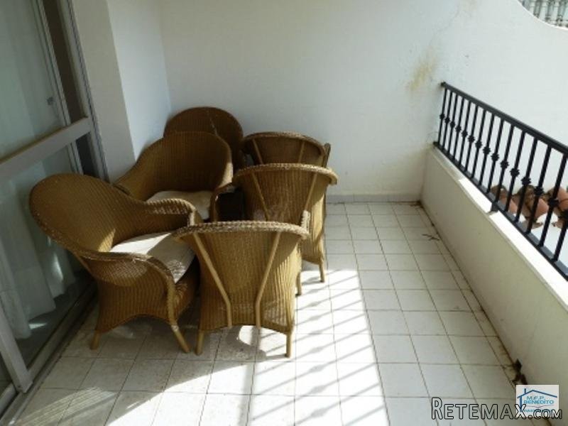 Flat for sale in Calahonda, 140.000.. - 2