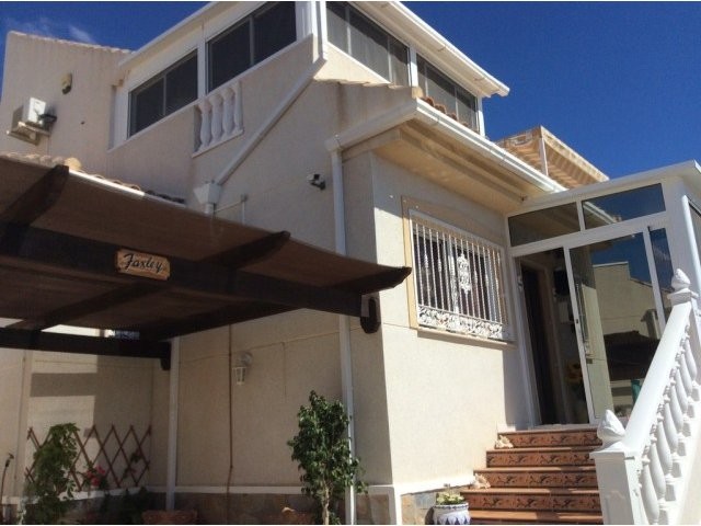2 Bedrooms - Semi Detached - Alicante -..