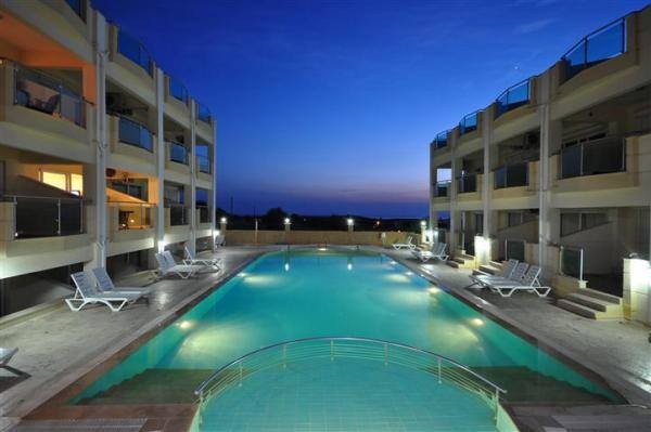 Mayfair I Complex