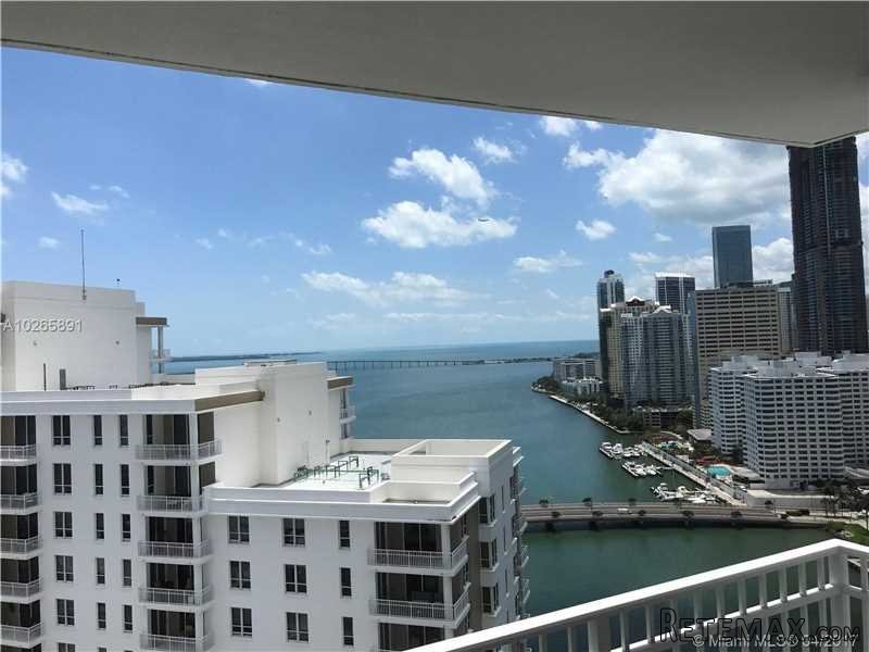 1 bedroom Flat For Sale: 801 Brickell..