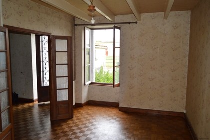 Cute two-bed village property - 2