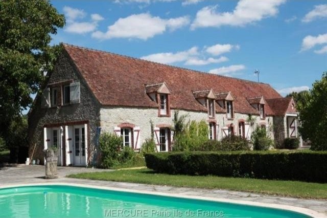 4 bedroom House For Sale: 77370 VIEUX..