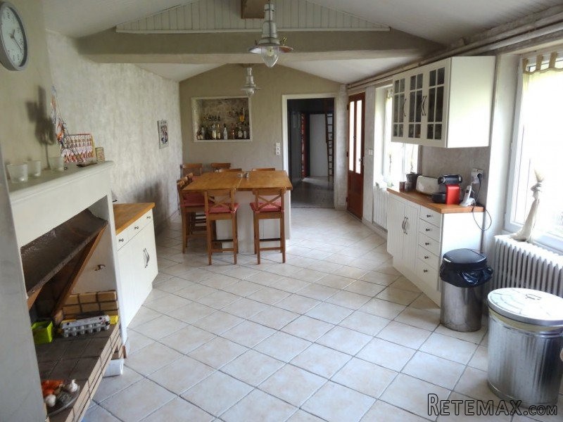 Well Renovated Maison De Maitre With.. - 2