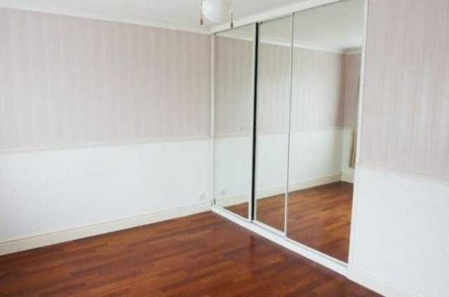 1 Bed Flat/Apartment To Let
