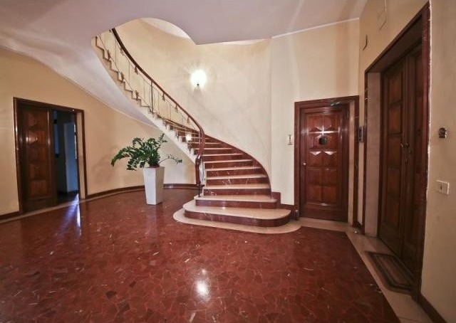 Apartment for sale in Firenze (Italy) - 2