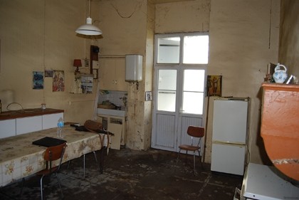 Property to renovate with garden -.. - 2