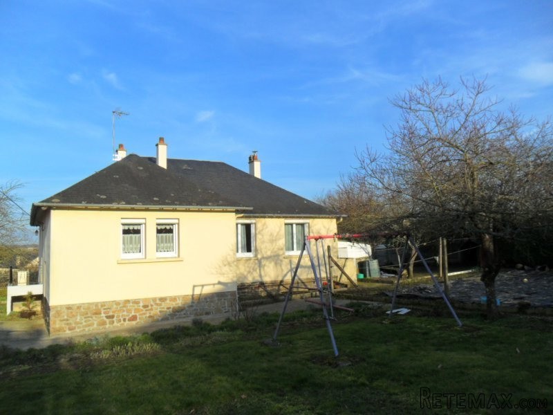 Traditional House with Nice Garden - 2
