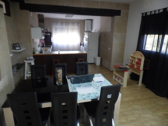 2 Houses on nice 2000 m2 plot - 2