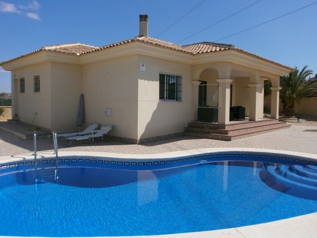 A beautiful 3 Bedroom 2 Bathroom..