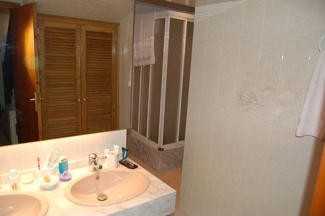 4 Bedrooms - Detached Villa - Girona -.. - 2