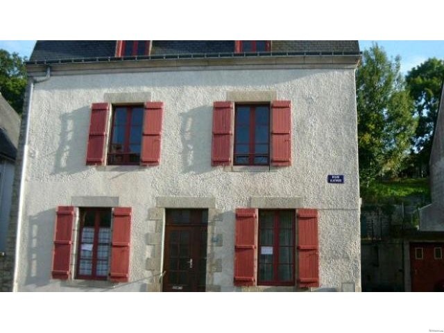 Nice House in Centre of Town - 2