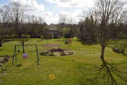 Modern 3-bed property with basement - 2