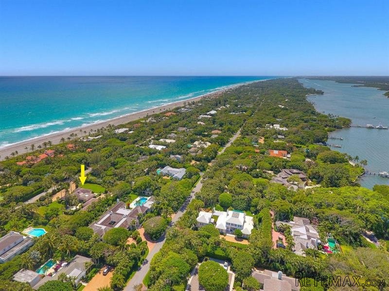 5 bedroom Residence For Sale: Hobe.. - 2