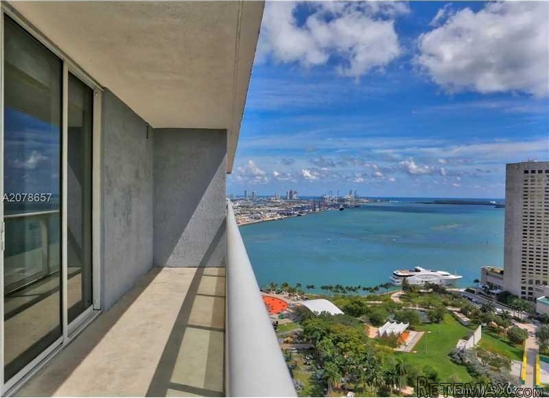 50 Biscayne Bl, Unit 2811, Miami, Fl..