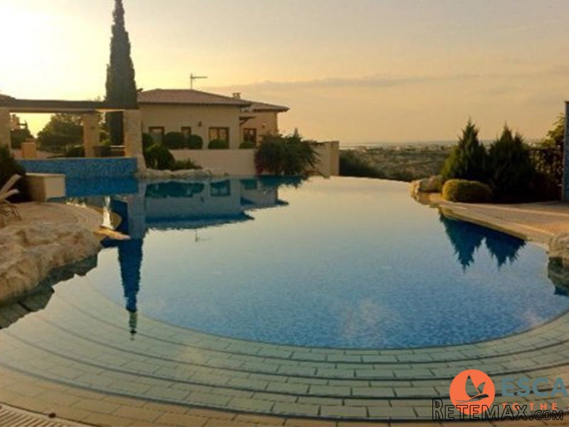 Luxury Apartment - Zephyros Village - 2
