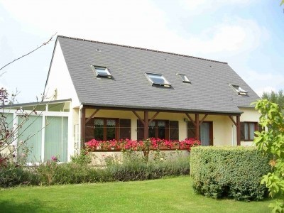 Beautiful Traditional House - 2
