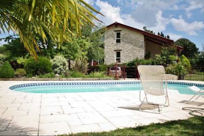 Villa with Super Swimming Pool