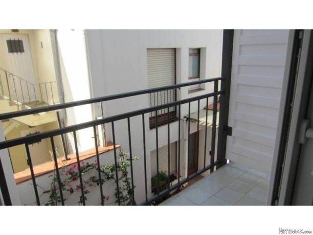 NEW APARTMENT ON THE 2ND LINE OF THE.. - 2