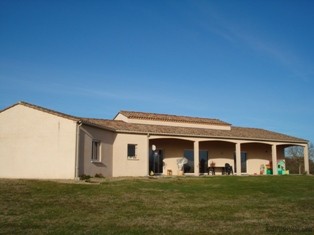 Modern 3 Bed Villa near to La Sauvetat..