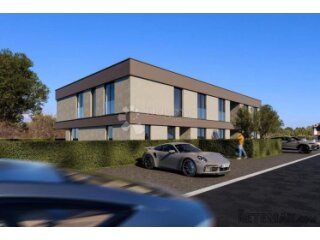 POREČ - Dvoetažni stan sa 200m2 vrta