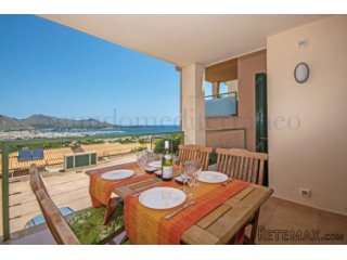 Semi detached villa, situated in the quiet area of El..