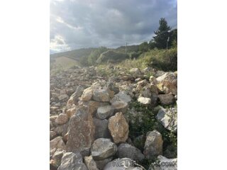 KASTAV GRAĐEVINSKI TEREN 800m2 PRODAJA