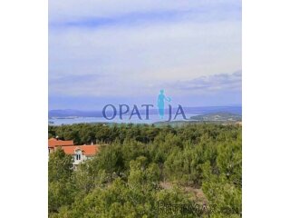 Šibenik, građevinsko zemljište za resort bungalove/vile ili..