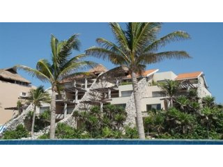 BEACH FRONT CONDOMINIUM PUEBLO..