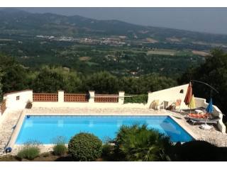 Villa Avec Vues Et Appartement..