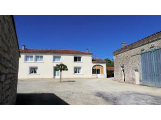 Charming 3-Bedroom Village House With..