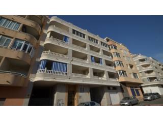 Resale · Apartment · Spain · Costa Bl..