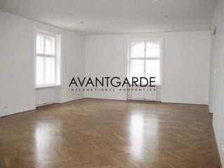 Classic Viennese Apartment near..
