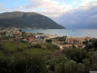Β549- FOR SALE LAND 910M2 AT LEFKADA..
