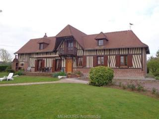 3 bedroom Character For Sale: 76660..