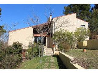 3 Bedroom Villa Set On 1 Acre With..