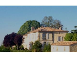 *Spacious 4 bed-roomed stone house and..