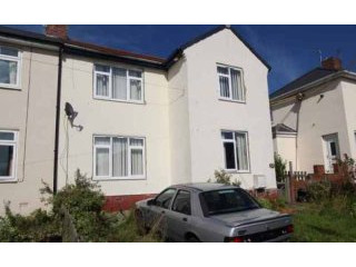 3 bedroom, Semi-detached House house..