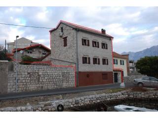 Two houses in Prčanj, Kotor